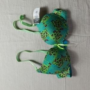 Tarea by rue 21 34B bra